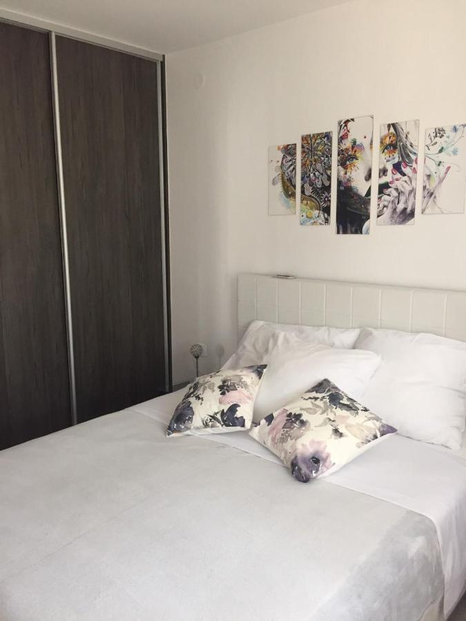 Apartment Yelena Rose West Zadar Ngoại thất bức ảnh